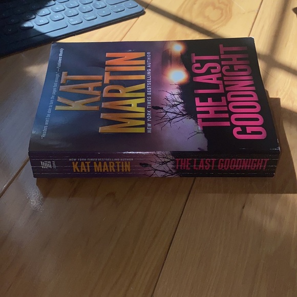 KAT MARTIN, the last goodnight - Picture 3 of 3